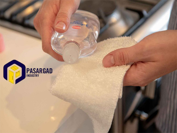 چگونه استنلس استیل را تمیز کنیم؟